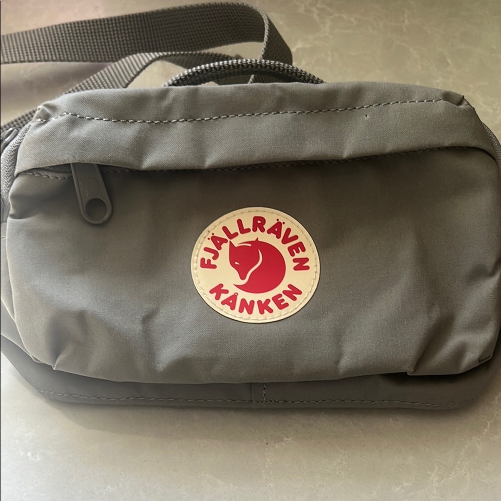 Kånken Gray Sling Bag